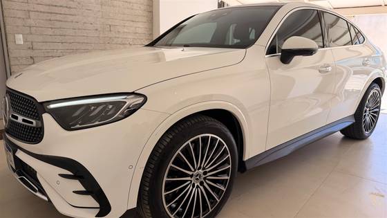 MERCEDES-BENZ GLC 300 2.0 MHEV AMG LINE COUPÉ 4MATIC 9G-TRONIC MERCEDES-BENZ GLC 300 2.0 MHEV AMG LINE COUPÉ 4MATIC 9G-TRONIC